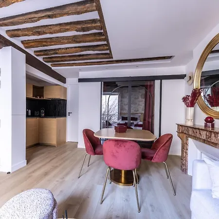 Luxury Newly Renovated 4 Stars Prestige , Panthéon Area, Parigi