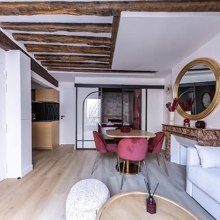 Luxury Newly Renovated 4 Stars Prestige , Panthéon Area, Parigi